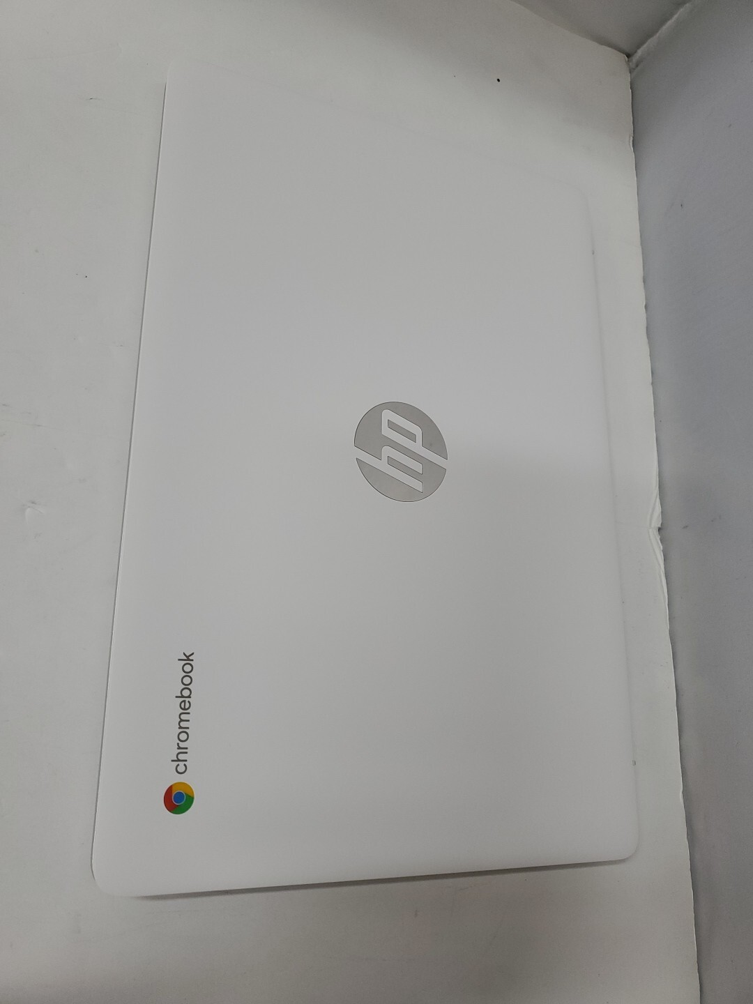 HP Chromebook 14″ 14a-na0122od Intel Pentium Silver N5030 4GB 64GB Ceramic White