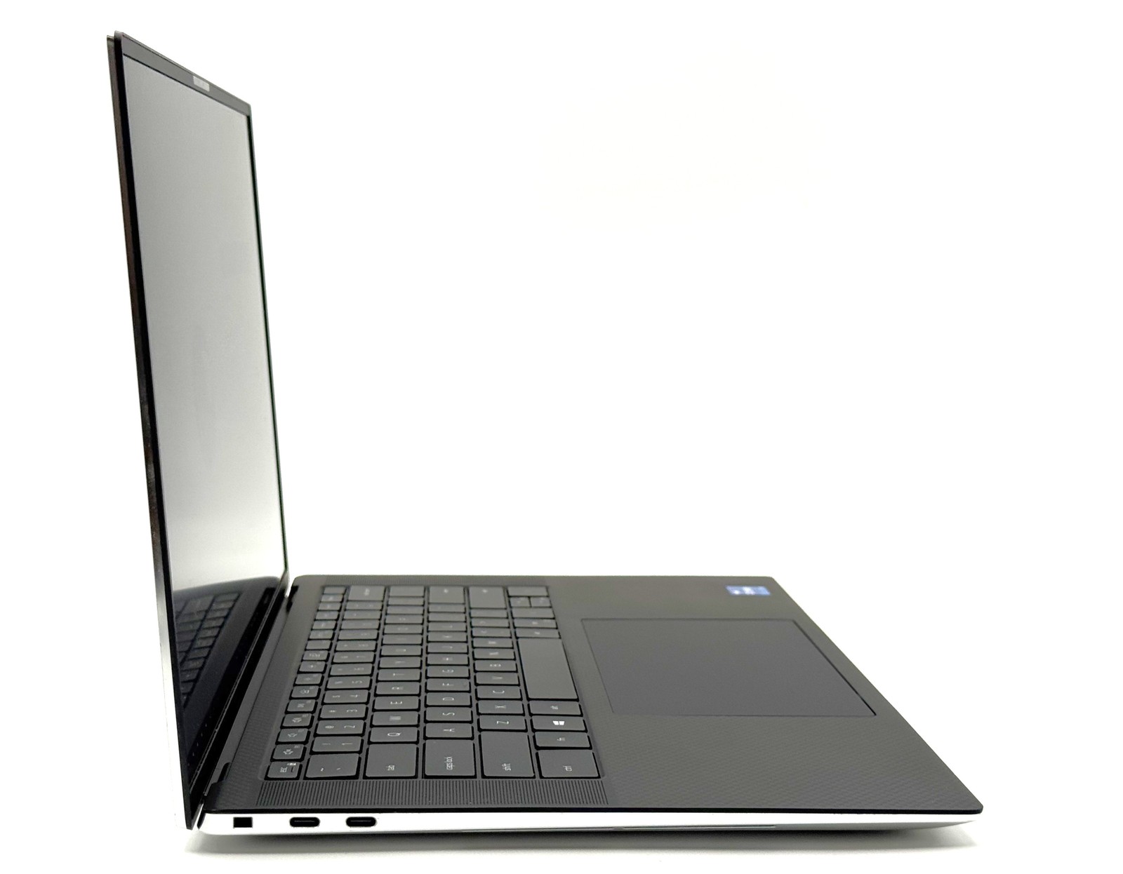 Dell XPS 9510-7982 -15.6″ FHD+ – i7-11800H – 16GB RAM – RTX 3050 Ti – 512GB SSD