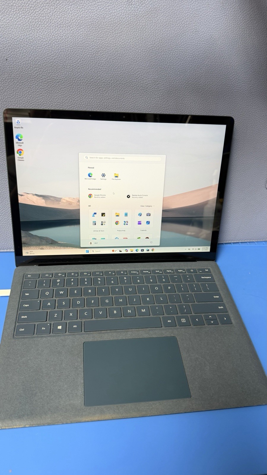 Microsoft Surface Laptop 3 13.5” i5 8GB 256GB SSD Touch Disabled