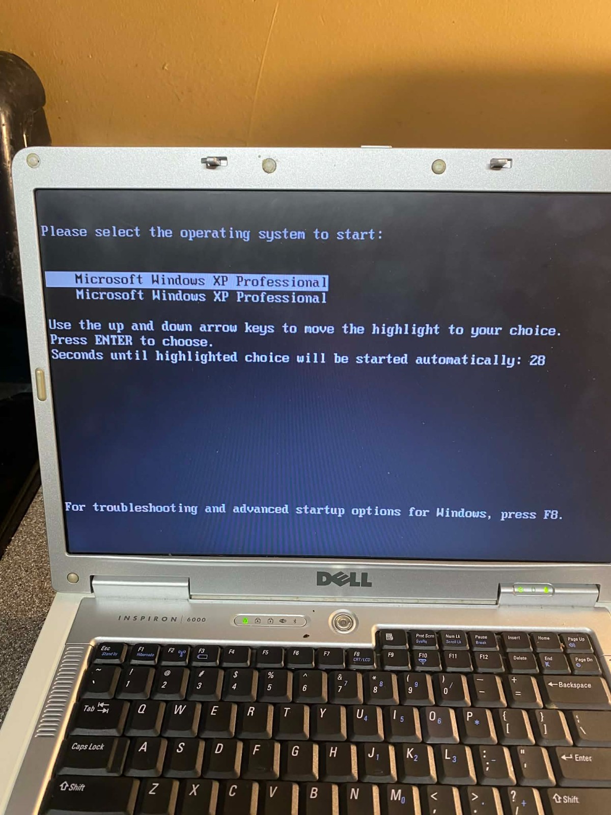 Dell Inspiron 6000 Pentium® Dual-Core CPU T4200 @ 2.00GHzl Service Tag 2CSQP81