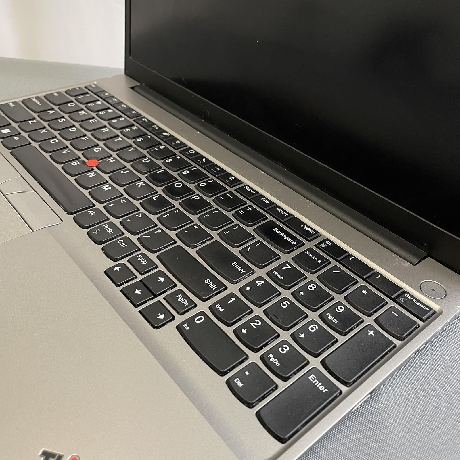 Lenovo ThinkPad E15 Gen 4, Ryzen 7, No RAM, No SSD/OS | FOR PARTS (READ)