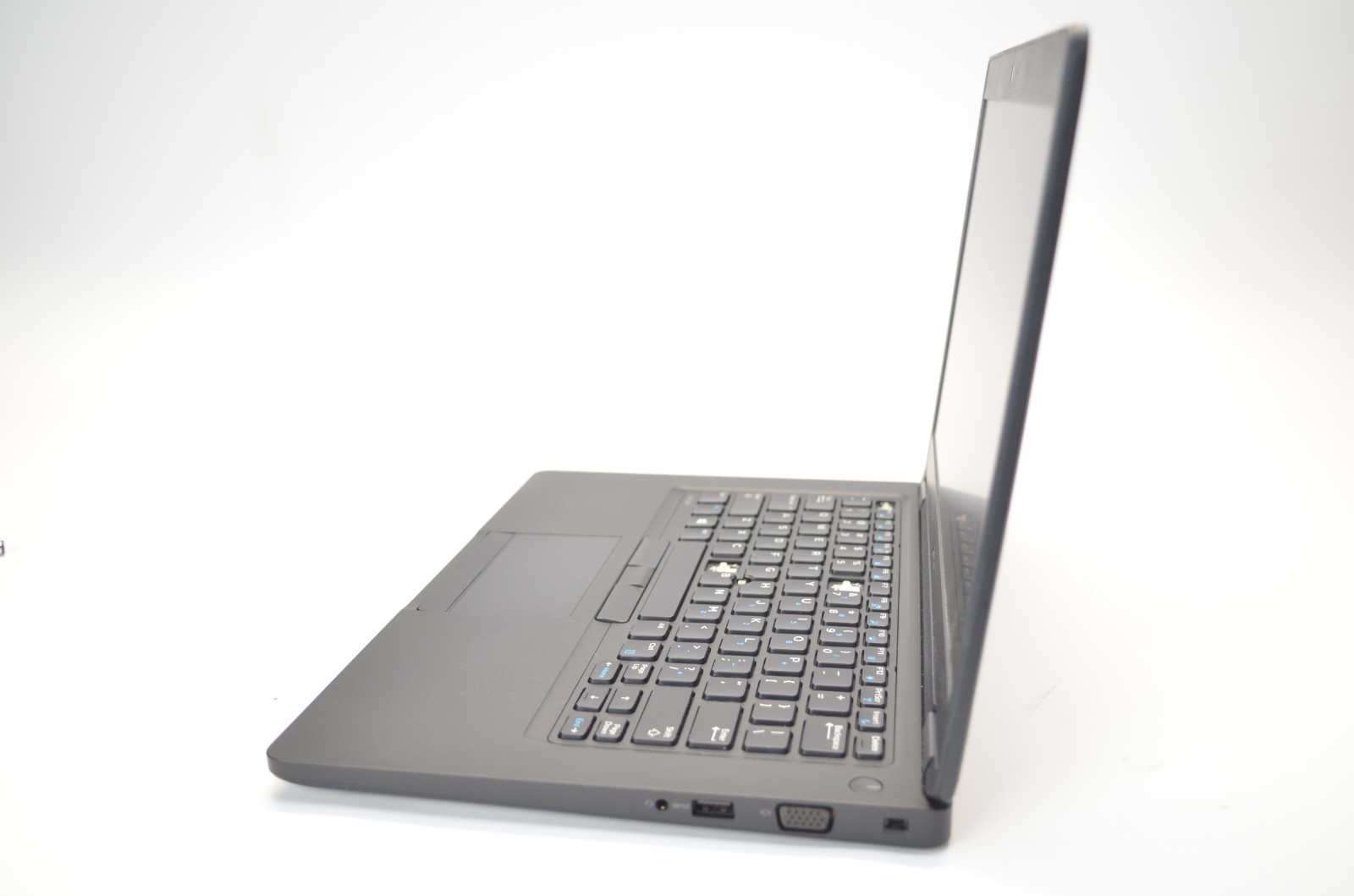 Dell Latitude 5480 14″ 1920 x 1080 Laptop I5-7440HQ 8GB RAM NO HDD NO OS PARTS