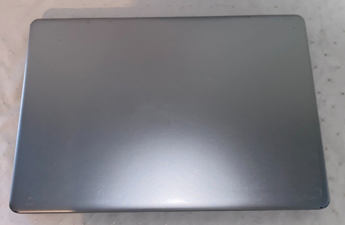 Intel i7-6500U, 16GB RAM, 275GB SSD, Laptop Notebook Pegatron D15S