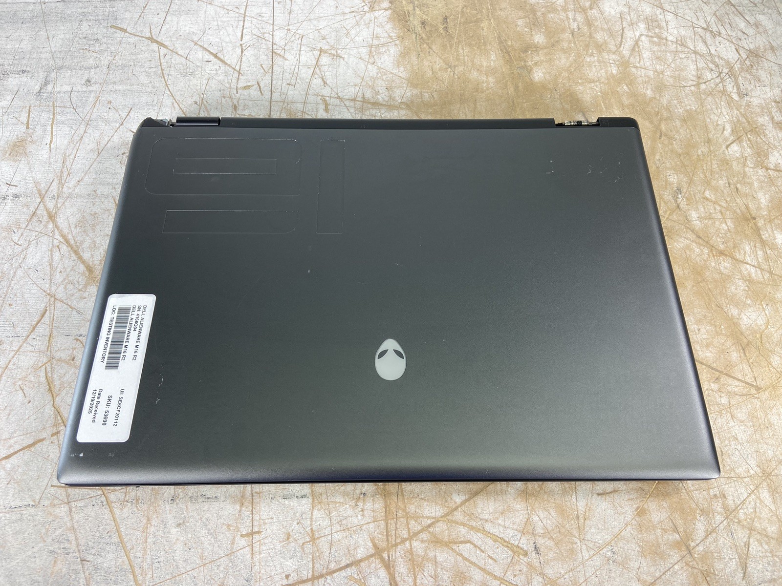 DELL ALIENWARE M16 R2 ULTRA 7 155H @ 1.4 GHz, NO RAM/HDD/OS – (FOR PARTS)