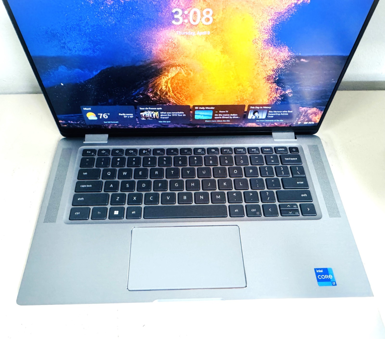 DELL LATITUDE 9520 2-in-1 i7-1185G7 16GB RAM 512GB SSD WIN 11 HOME