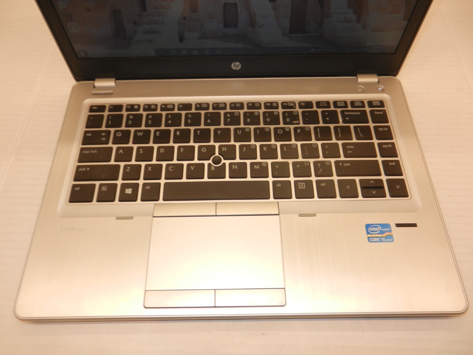 HP ELITEBOOK FOLIO 9470M CORE i5-3427U@1.8GHz 6GB RAM 500GB HDD WINDOWS 10 (A)