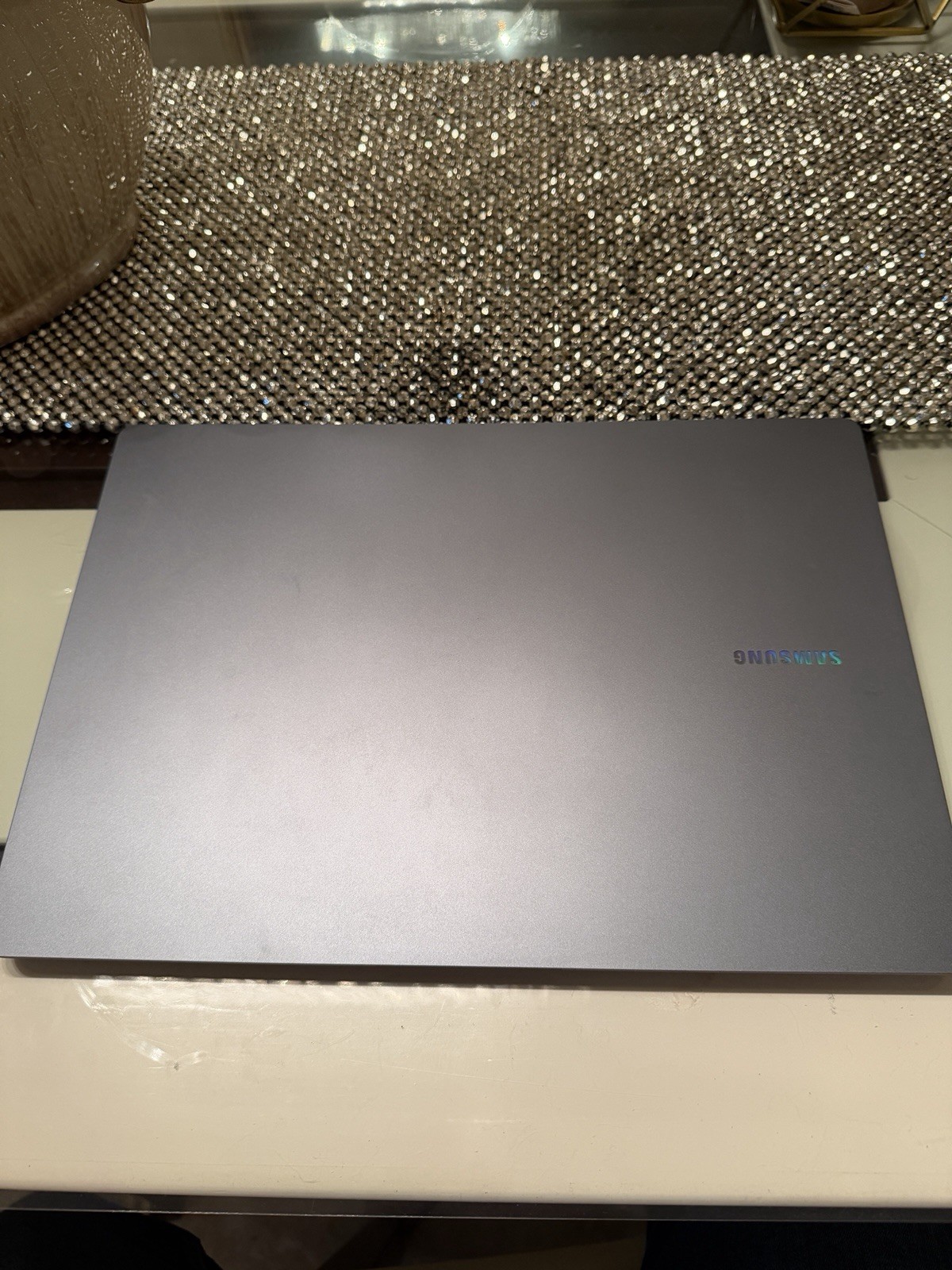 Samsung Galaxy Book4 Ultra 16″ Ultra 9 185H 32GB DDR5 1TB SSD RTX 4070 Win11H