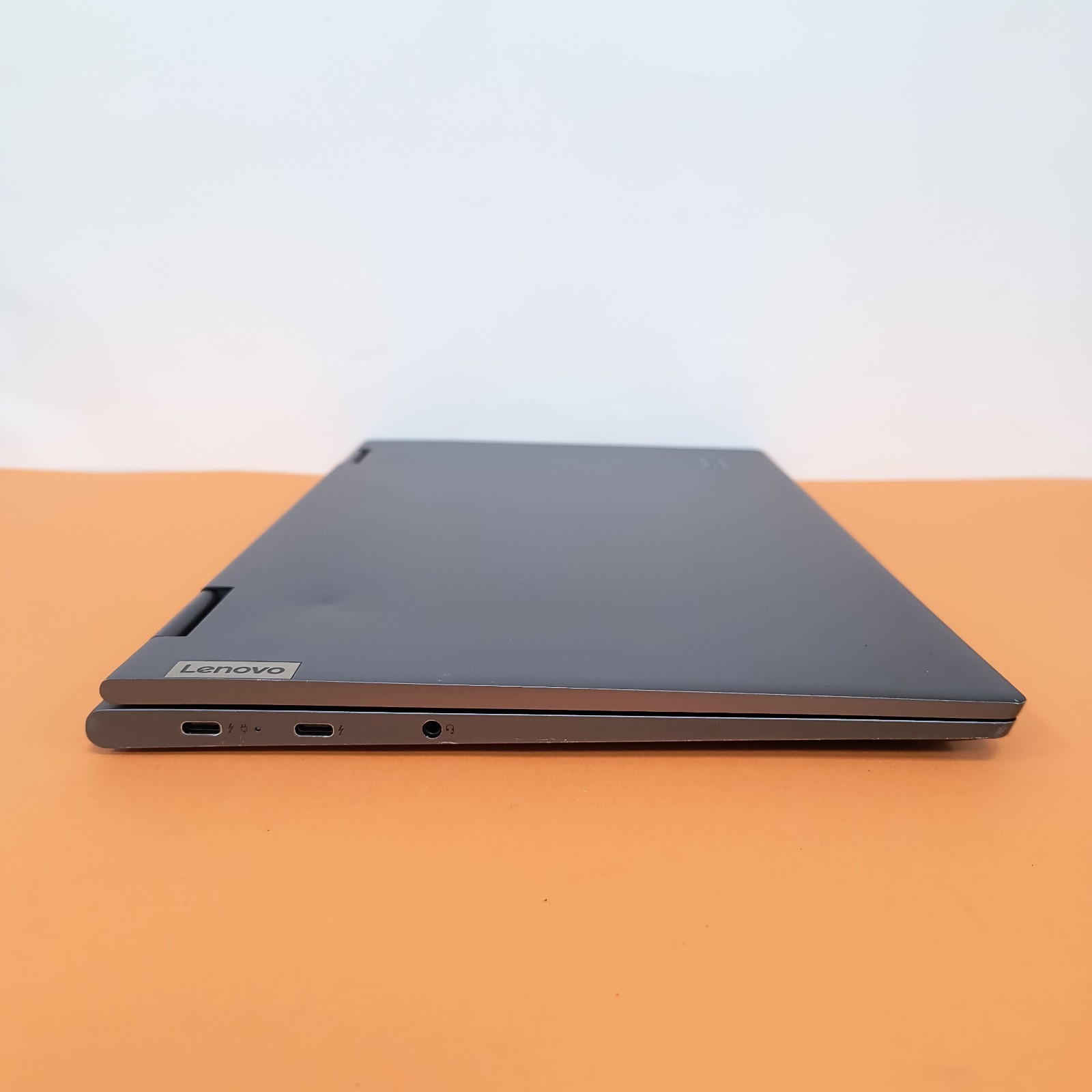 LENOVO YOGA 7 14ITL5 14″ TOUCH SCREEN i5-1135G7 2.4GHz RAM 8GB SSD 256GB M.2