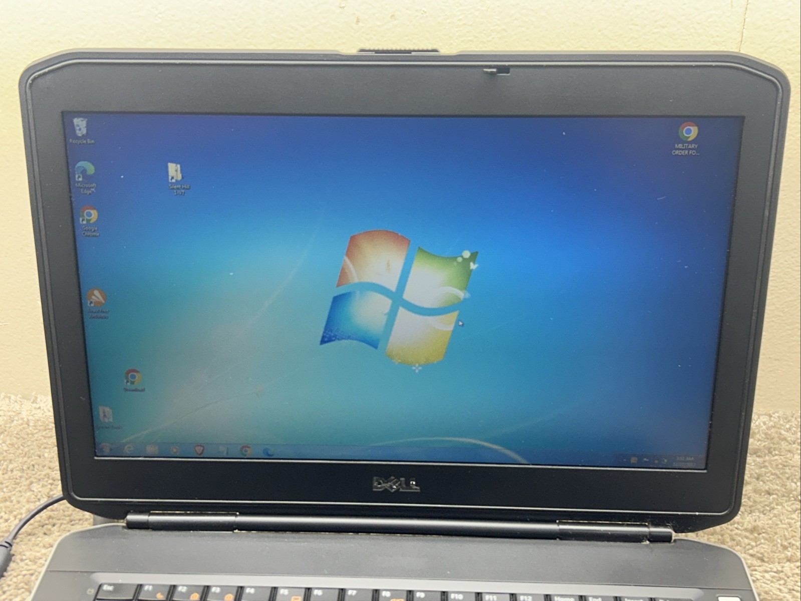 Dell Latitude E5430 Core i5-3230M 2.6 GHz 4GB 500 GB HDD 14″ w/Charger 82799