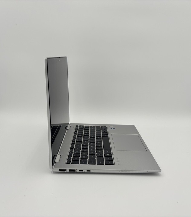 New HP Elite x360 1040 G10 2in1 2.6K TOUCH Screen – i7 1TB 32GB Laptop