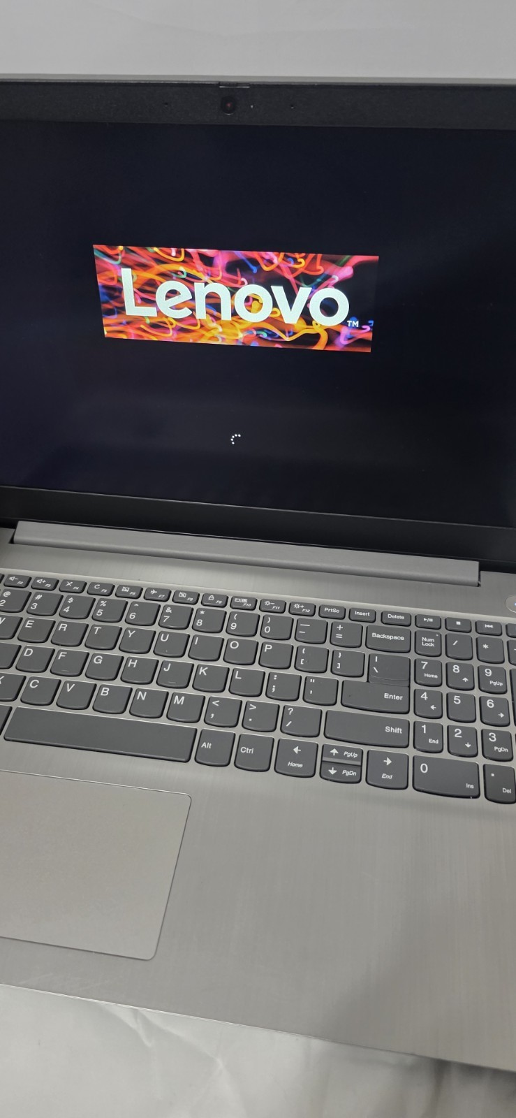 Lenovo IdeaPad 3 15ADA05 Ryzen 3 8GB 15.6″ Laptop Radeon Win11 Silver