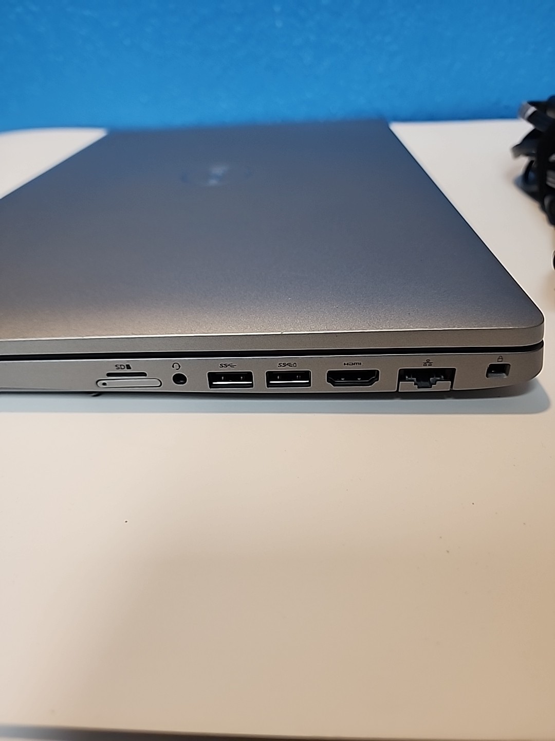 Dell Latitude 5510 . Laptop Pc I7 10th Gen. With Charger
