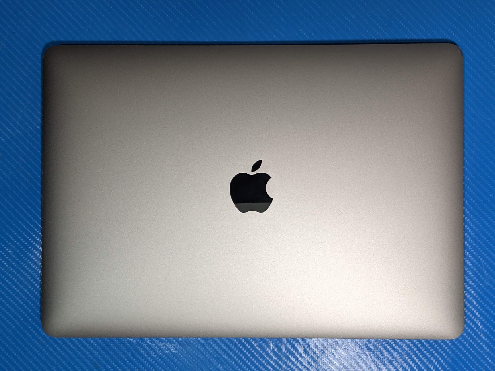 Apple MacBook Pro 13″ A2251 (2020) i5-1038NG7 2GHz 16GB 512GB SSD Sequoia +PA