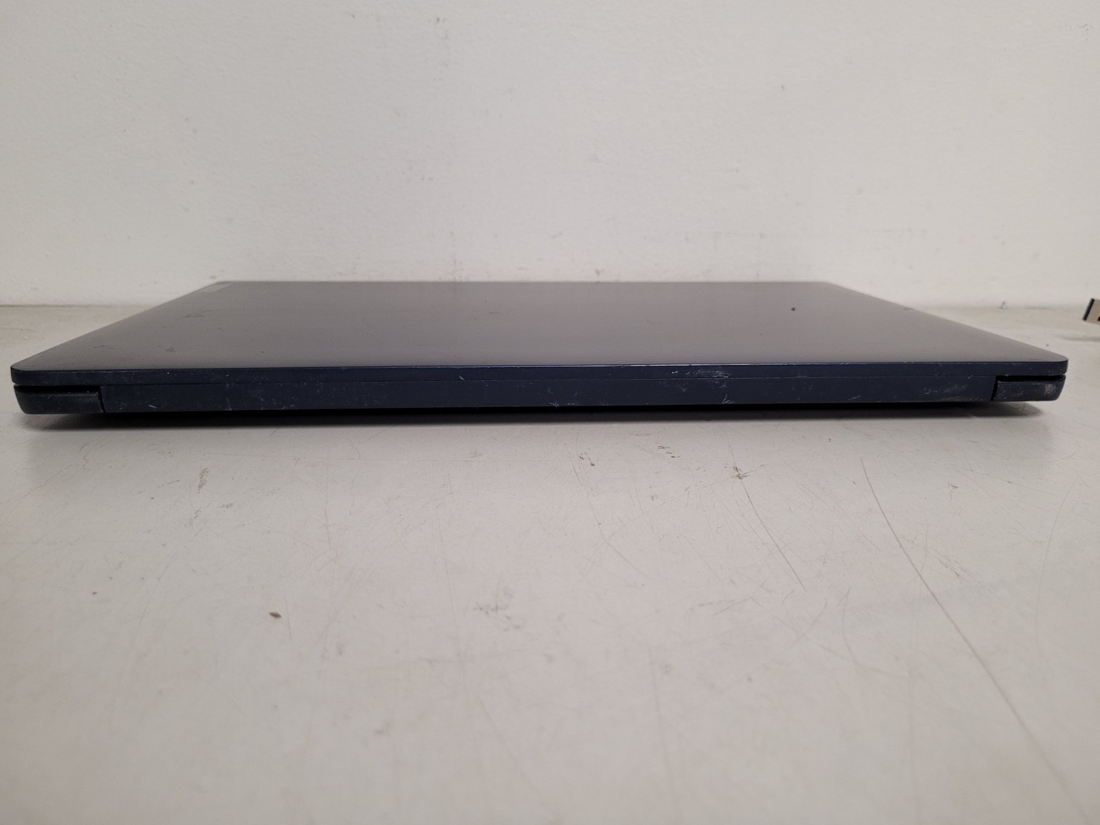 Lenovo ideapad 1 15AMN7 15.6″touch rayzen5 7520u 8gb ram 256gb ssd w11p MP2MKTE2
