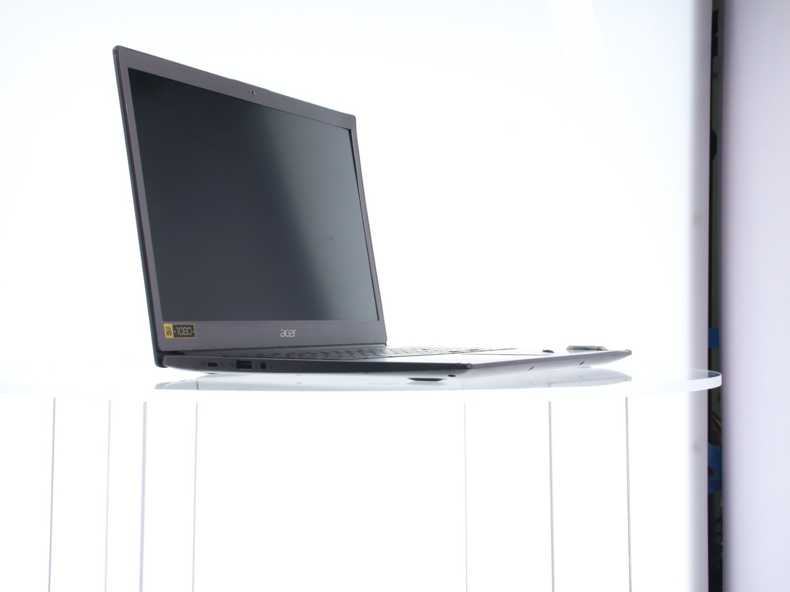 Acer Chromebook N18Q11 Intel Core i3-8130U 2.2GHz 8GB RAM 128GB SSD NO AC
