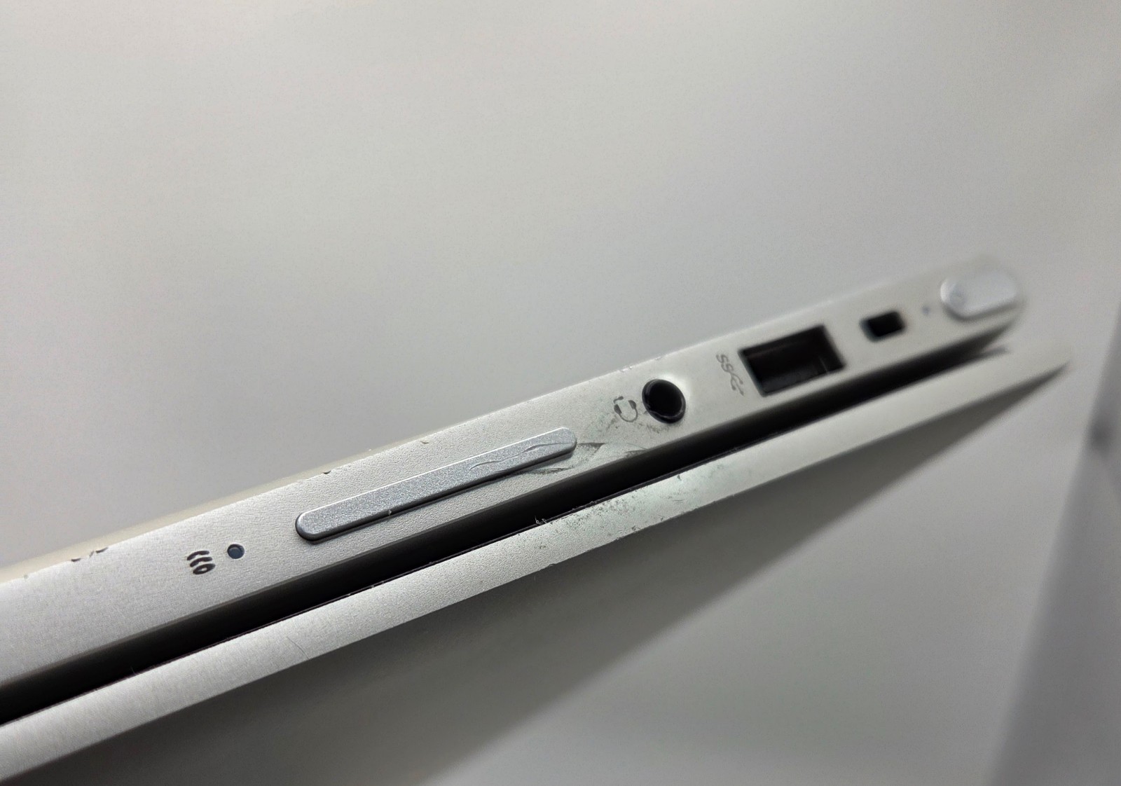 HP ENVY x360 Convertible m6 i5-7200U 2.50GHz 12GB | 960GB SSD | Windows 11 25H2