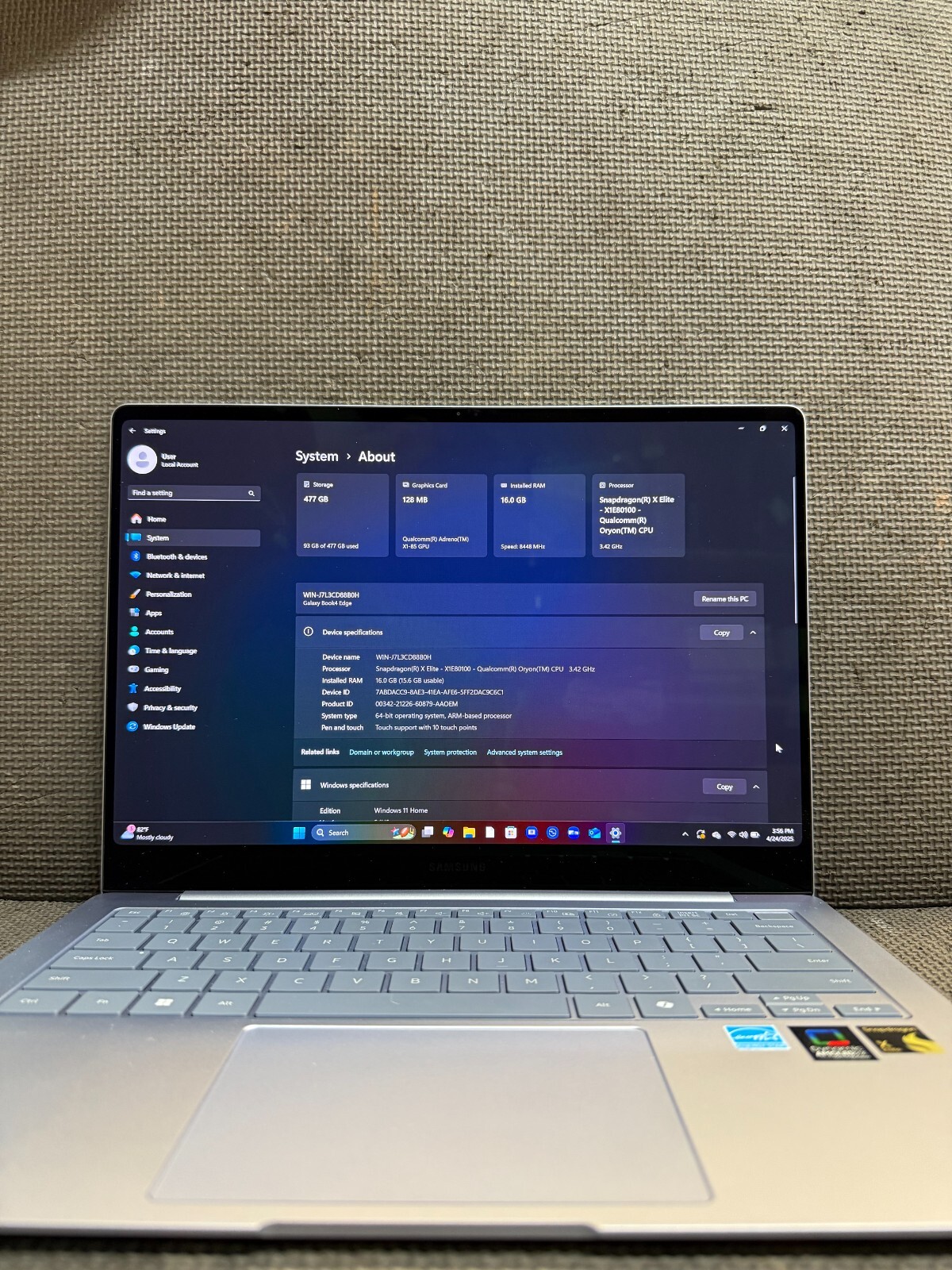 Samsung Galaxy Book4 Edge Copilot+ PC 14″ Snapdragon X Elite 16GB RAM 512GB SSD