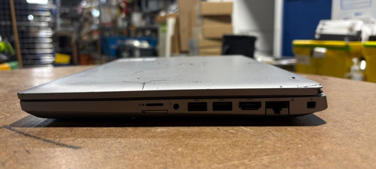 Dell Latitude 5411 14″ i7-10850H 8GB RAM 256GB SSD FHD No Charger/No OS Tested