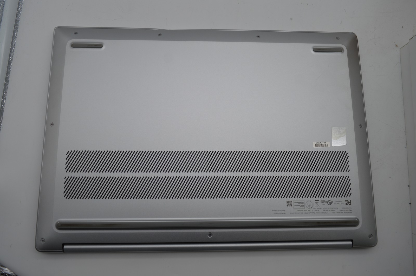 Lenovo IdeaPad Slim 5 16″ Laptop Core i5-1335U 8GB RAM 512GB SSD PC1743243