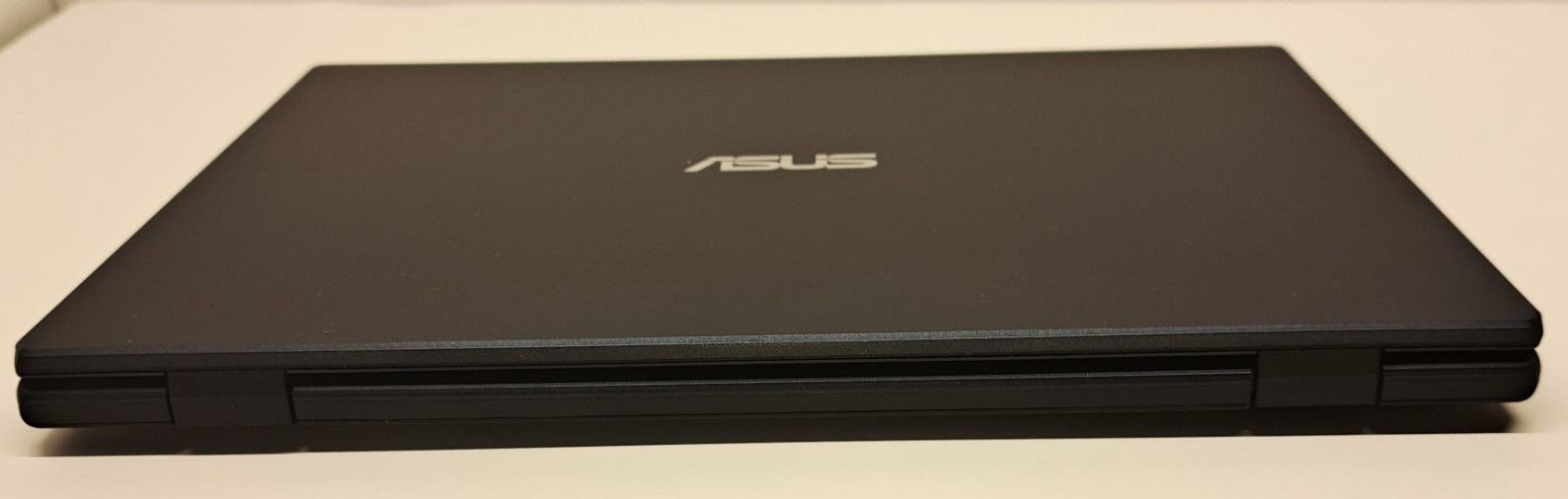 ASUS VivoBook L210 11.6″ Laptop L210MA-DB01 4GB 64GB eMMC Win10 S Open Box