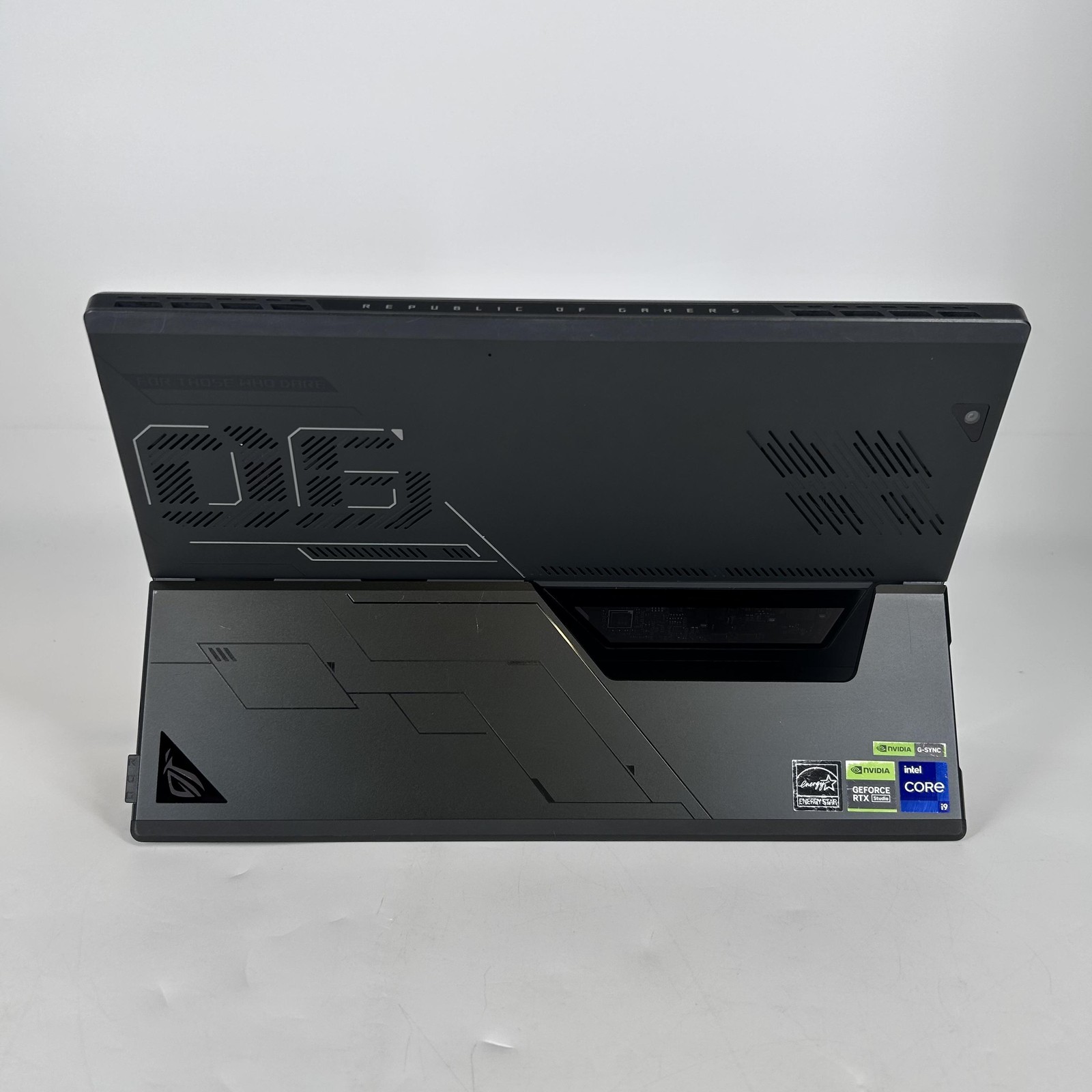 Asus ROG Flow Z13 GZ301 13.4 165Hz QHD+ TOUCH 2.6GHz i9-13900H 16GB 1TB RTX 4050