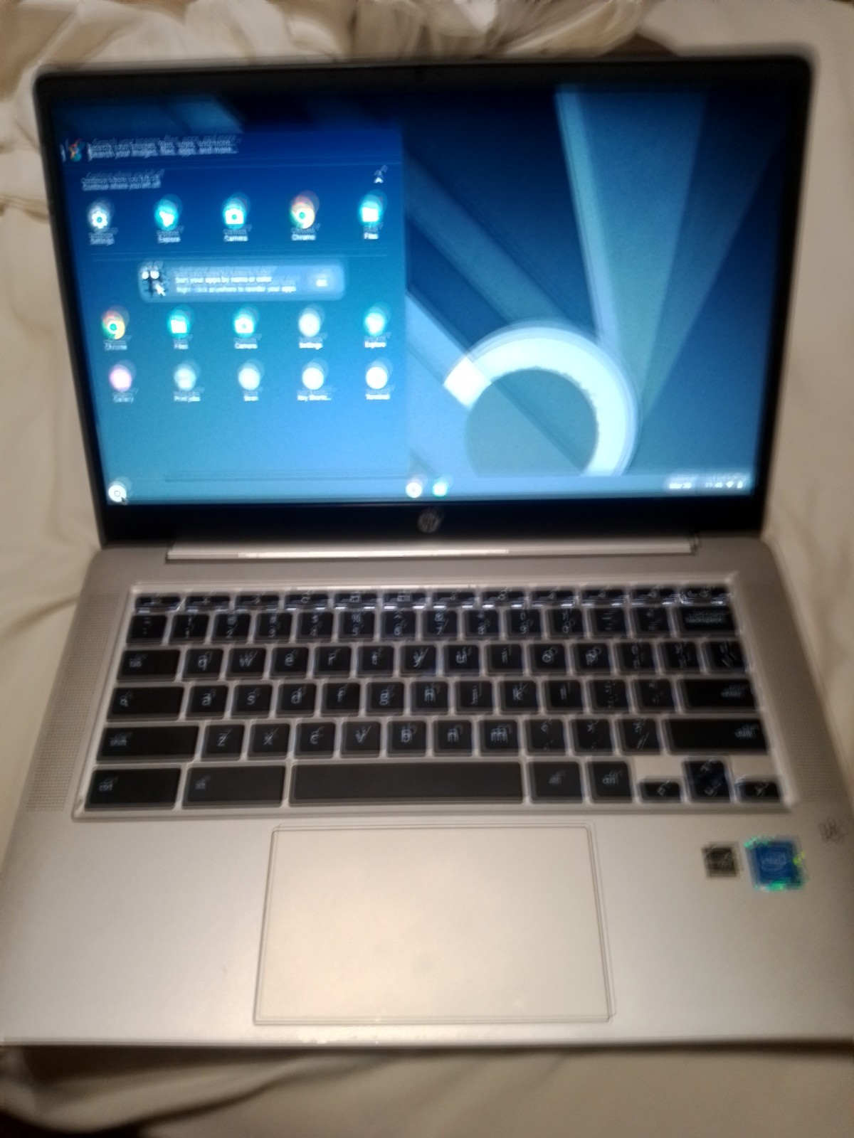 HP Chromebook Intel Core i3 14″ Laptop Silver Chrome OS USB HDMI Wi-Fi