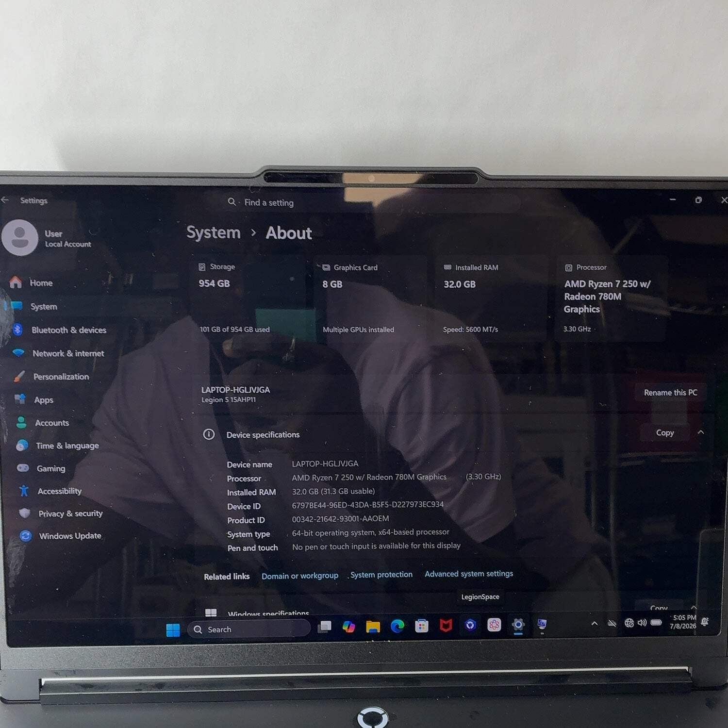 Lenovo Legion Pro 5 32GB RAM 1TB SSD GeForce RTX 5060