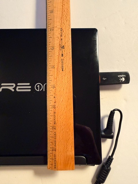 Acer Aspire One D255E Laptop Atom N455 1GB DDR3 160GB HD Battery not working