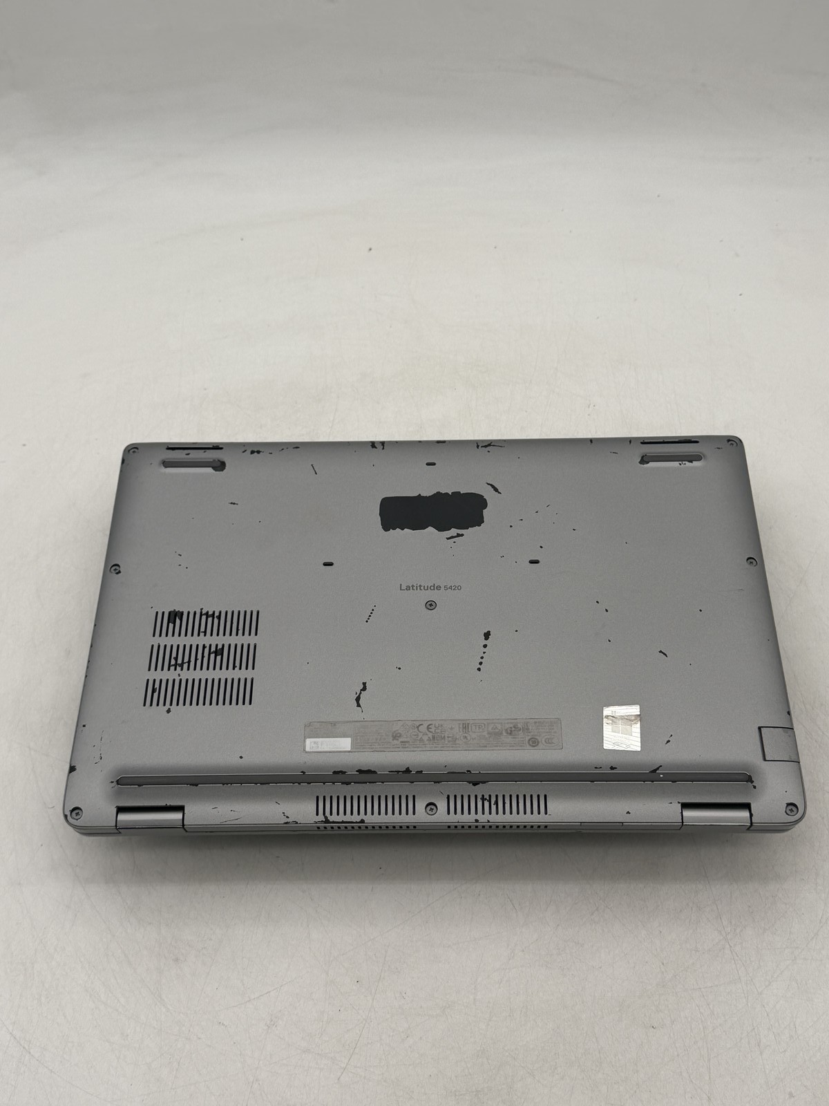 Dell Latitude 5420 8GB 128GB 14in i5-1135G7 NO OS READ