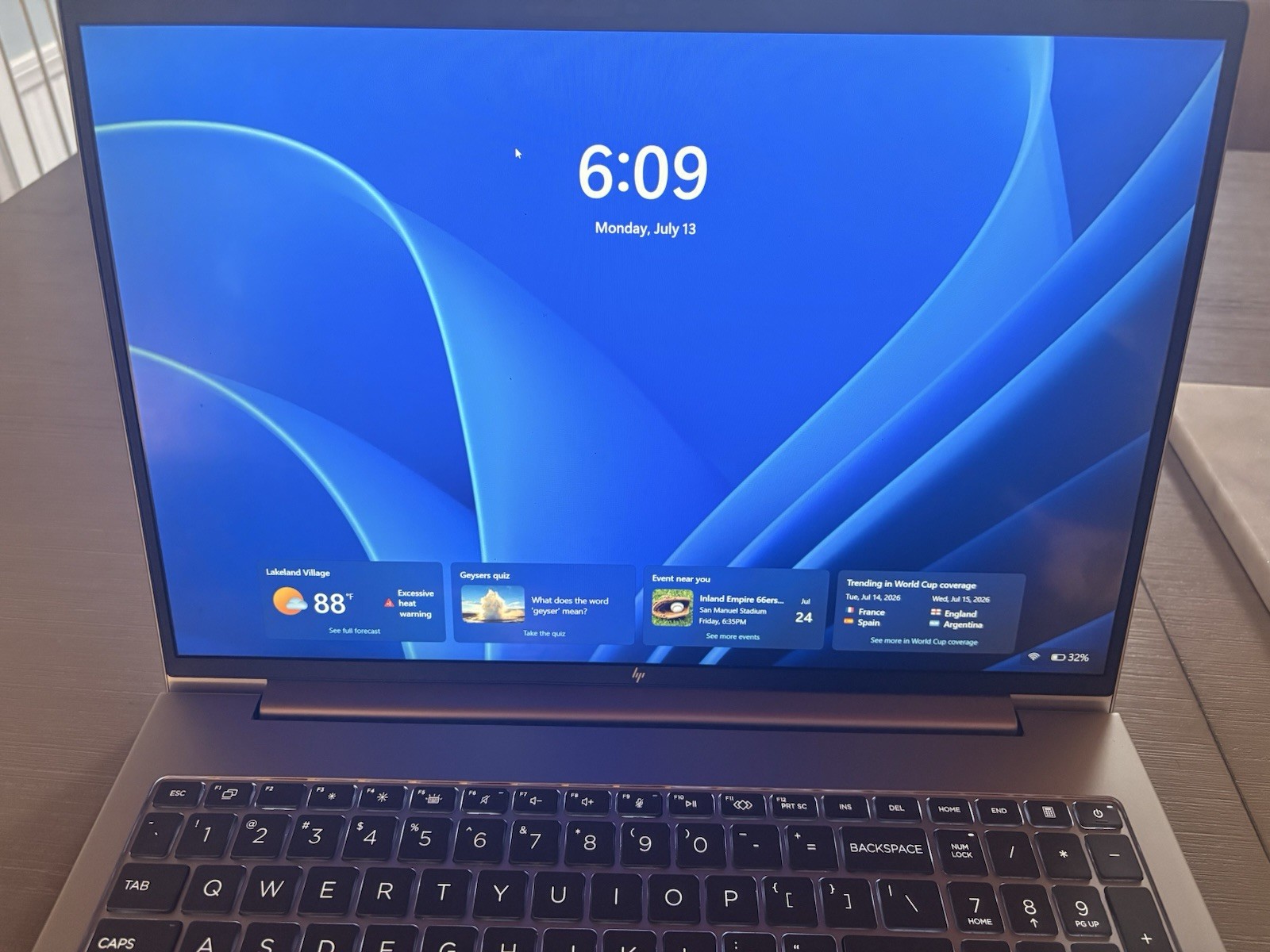 HP EliteBook 660 G11 16″ NB Intel Ultra 7 16GB RAM 512GB SSD W11P – A6UC8UT#ABA