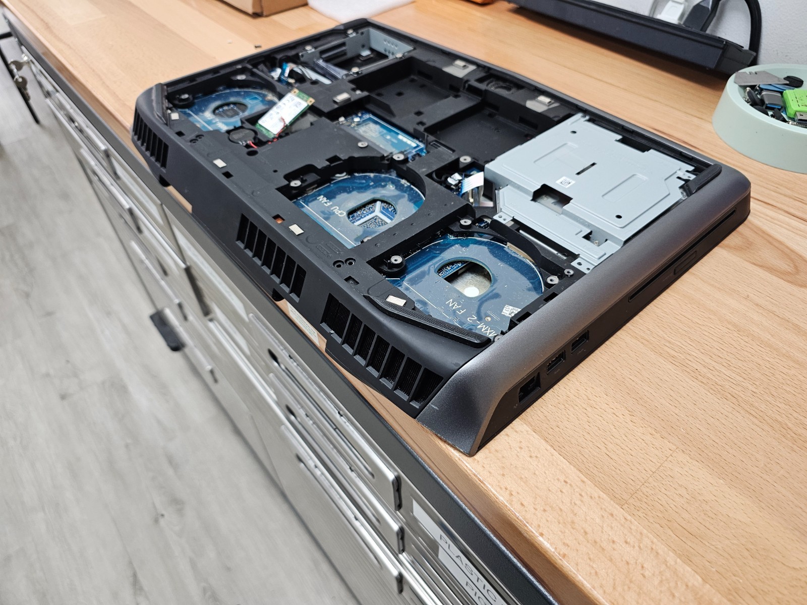 Alienware 18 Intel Core i7-4 Gen GTX880M PARTS