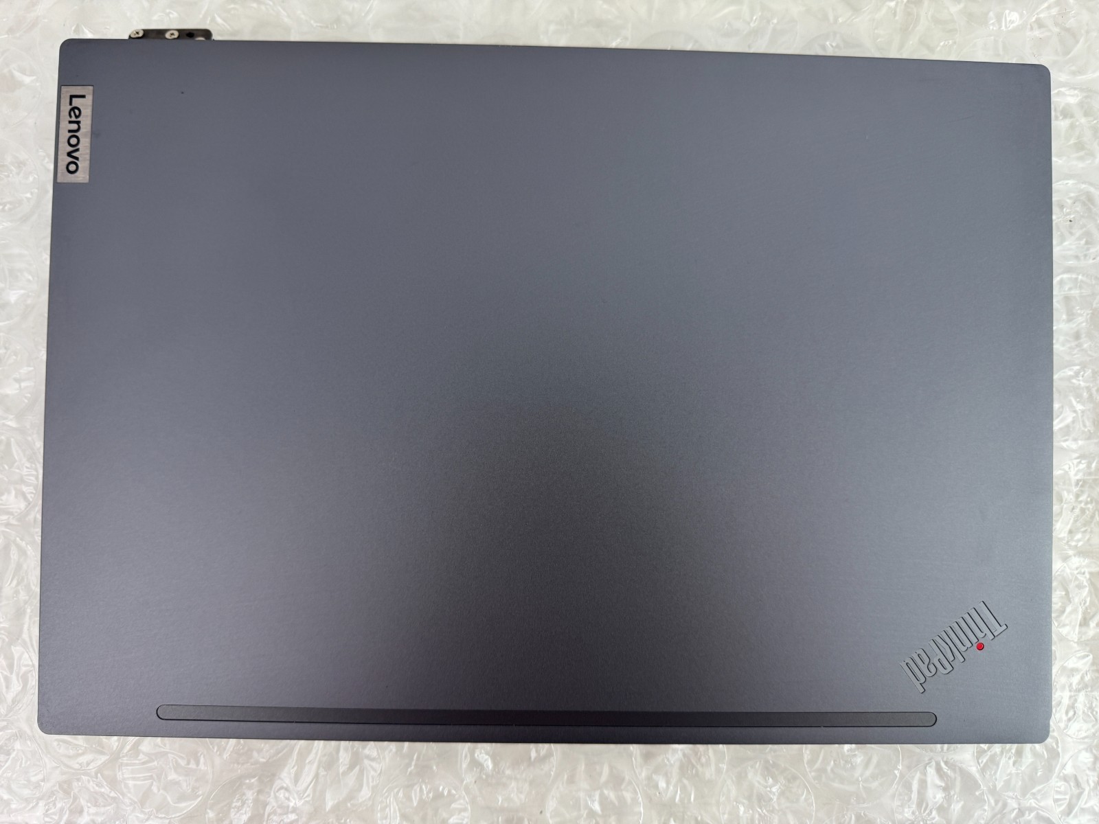 Lenovo ThinkPad T14s Gen 2 i7-1185G7 16GB No SSD/OS/AC Parts/Repair Laptop