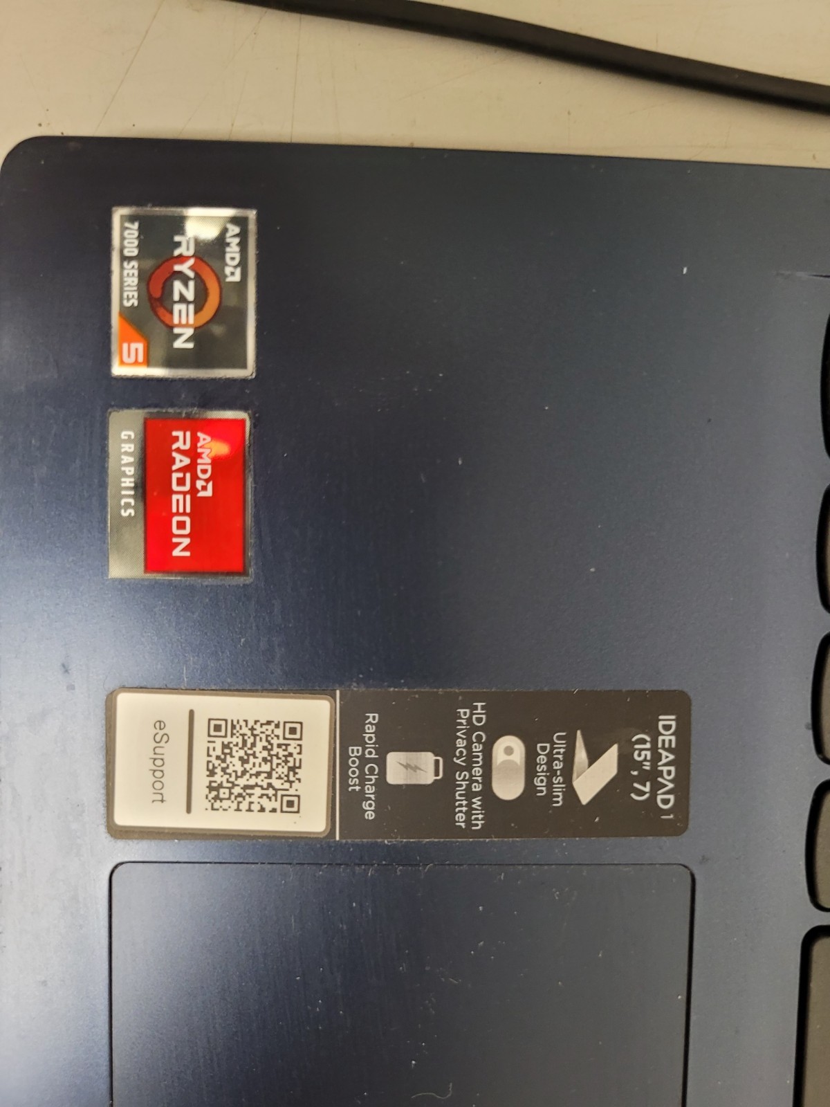Lenovo ideapad 1 15AMN7 15.6″touch rayzen5 7520u 8gb ram 256gb ssd w11p MP2MKTE2