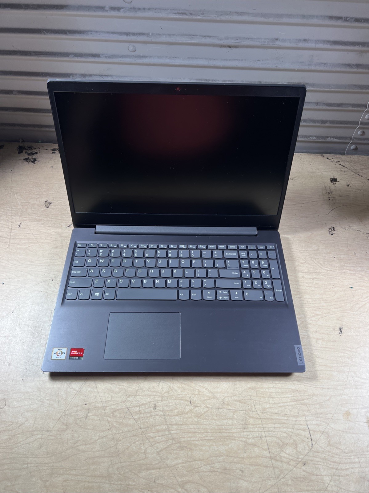 LENOVO V15-ADA AMD ATHLON GOLD 3150U 8GB RAM **NO HD/ NO CADDIE/ NO OS
