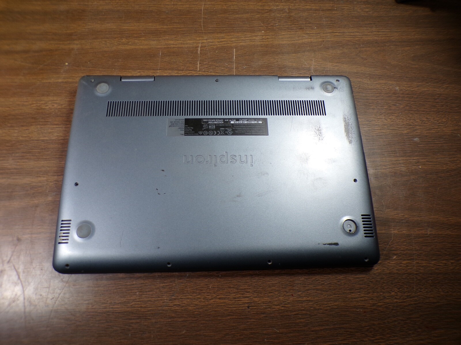 DELL INSPIRON 5481 INTEL CORE i3-8145U 2.10GHZ 4GB RAM **POWER ON BAD SCREEN