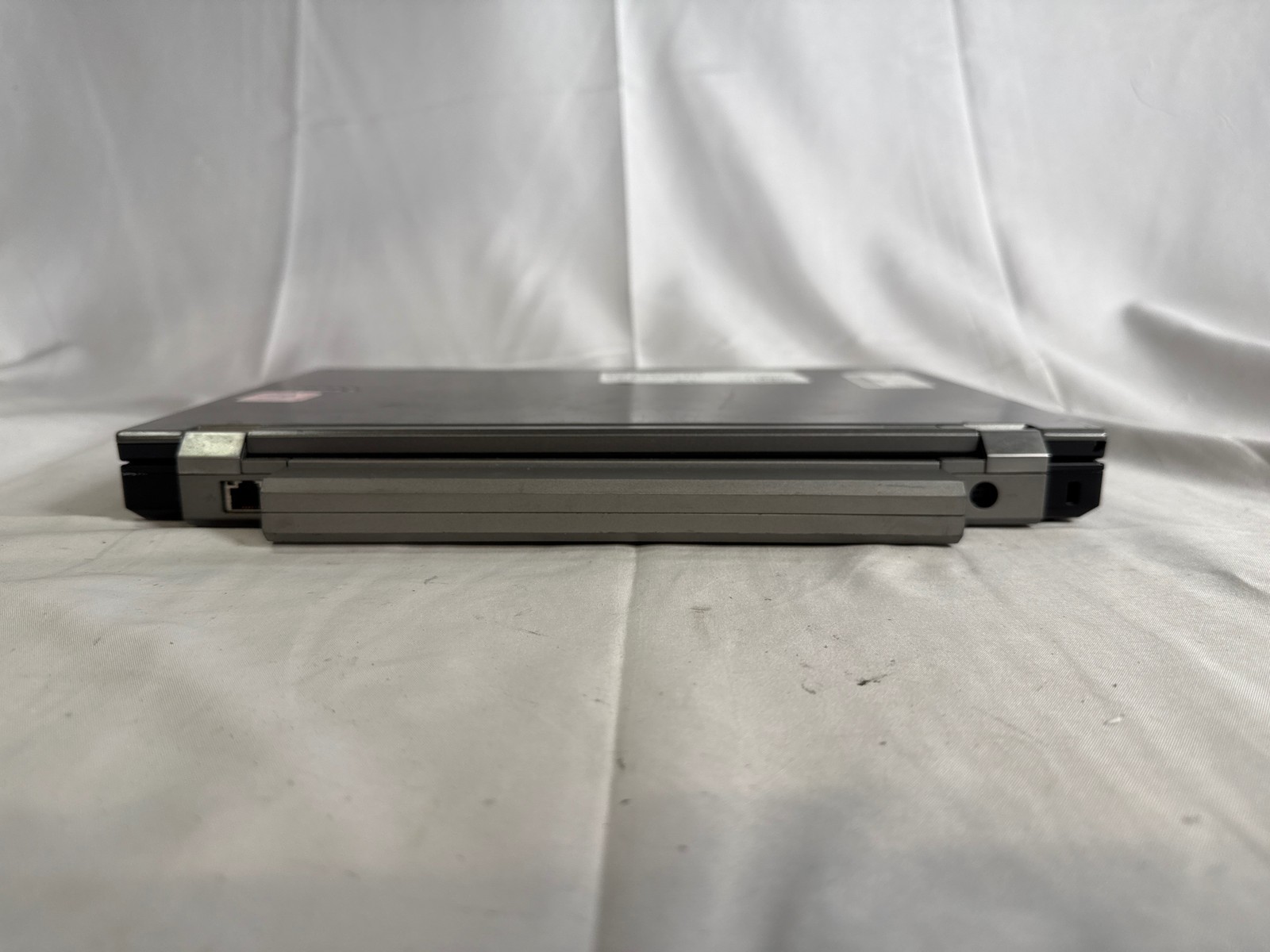 Dell Latitude E4310 13.3″ i5-580M 2.67GHz 4GB No Drive