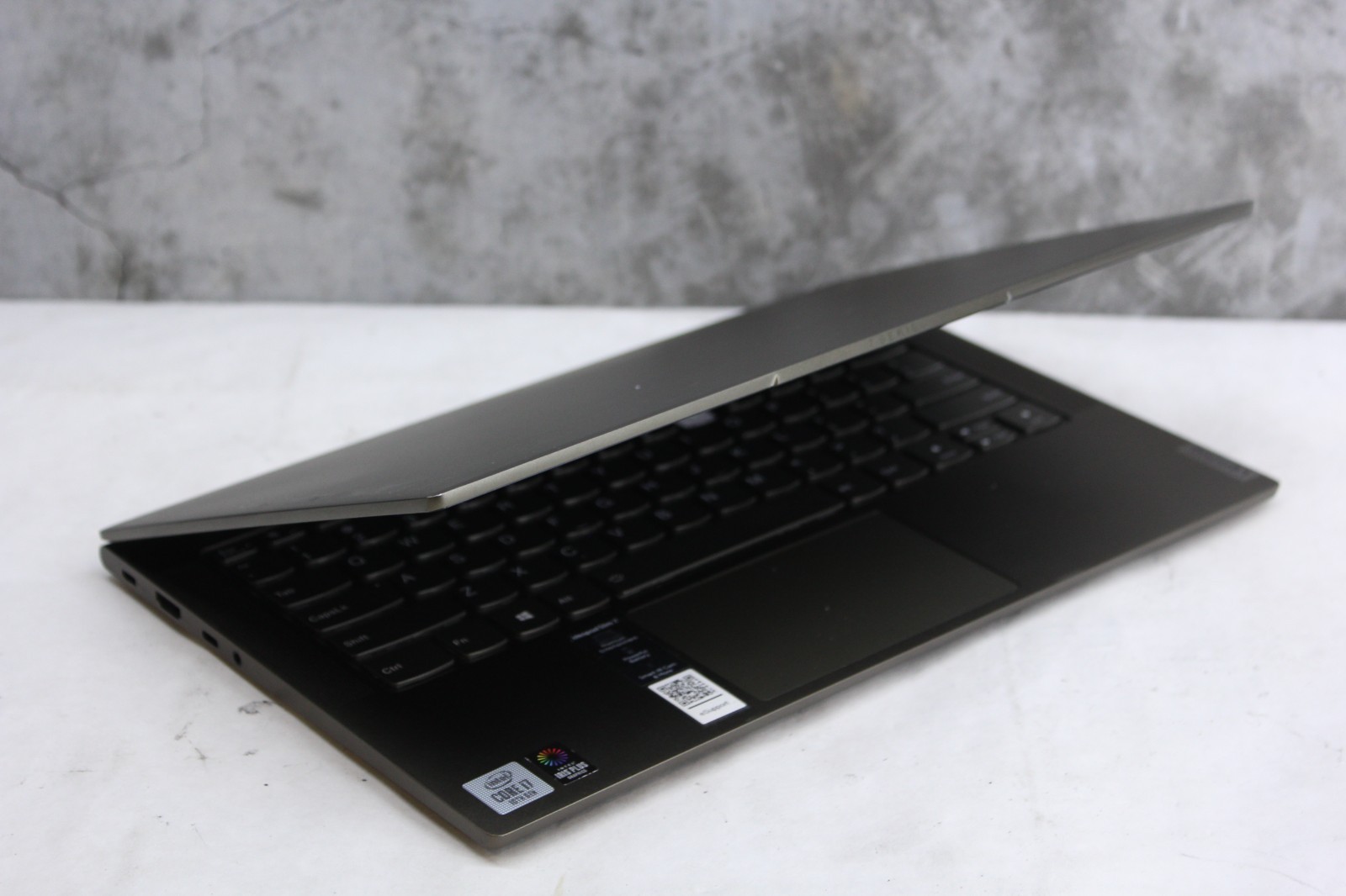 Lenovo IdeaPad Slim 7 14IIL05 | No POST, Bad Bat, No SSD | i7 10th Gen AS-IS