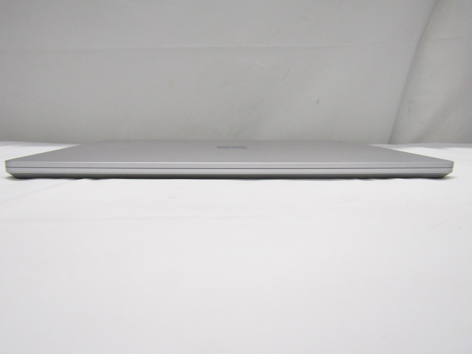 Microsoft Surface Laptop 6 3.8GHz Core Ultra 5 135H 8GB 256GB SSD 13.5″ Win 11 C
