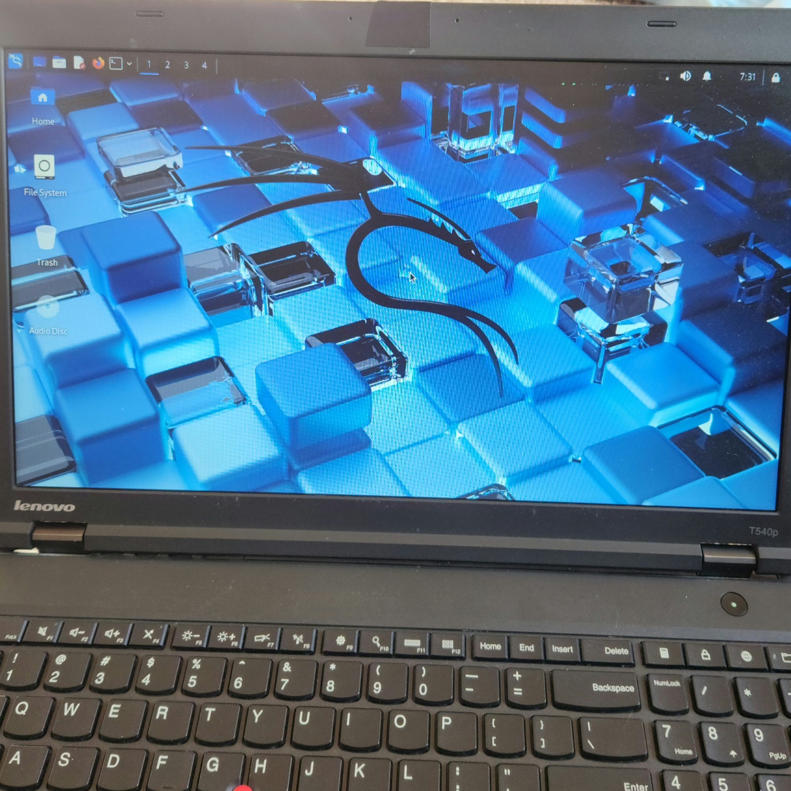 Lenovo ThinkPad T540P 15.6″ Laptop Core i5-4200M 16GB RAM 500GB HDD Linux Kali
