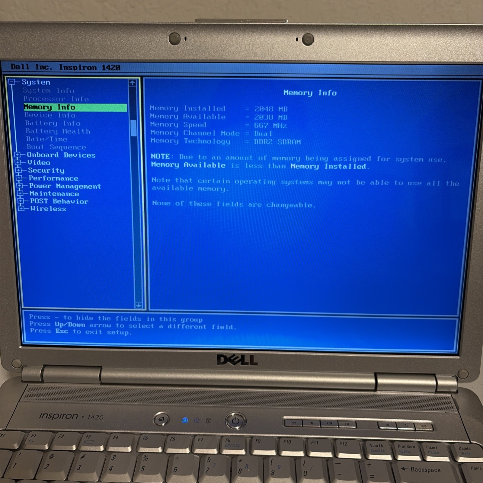 Dell Inspiron 14″ 1420 PP26L Green Laptop 1.66 GHz No HDD Windows Vista