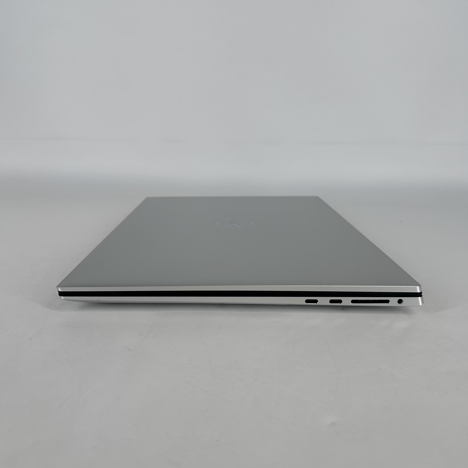 Dell XPS 17 9710 UHD+ TOUCH i9-11900H 2.50GHz 64GB 1TB SSD RTX 3060 Very Good