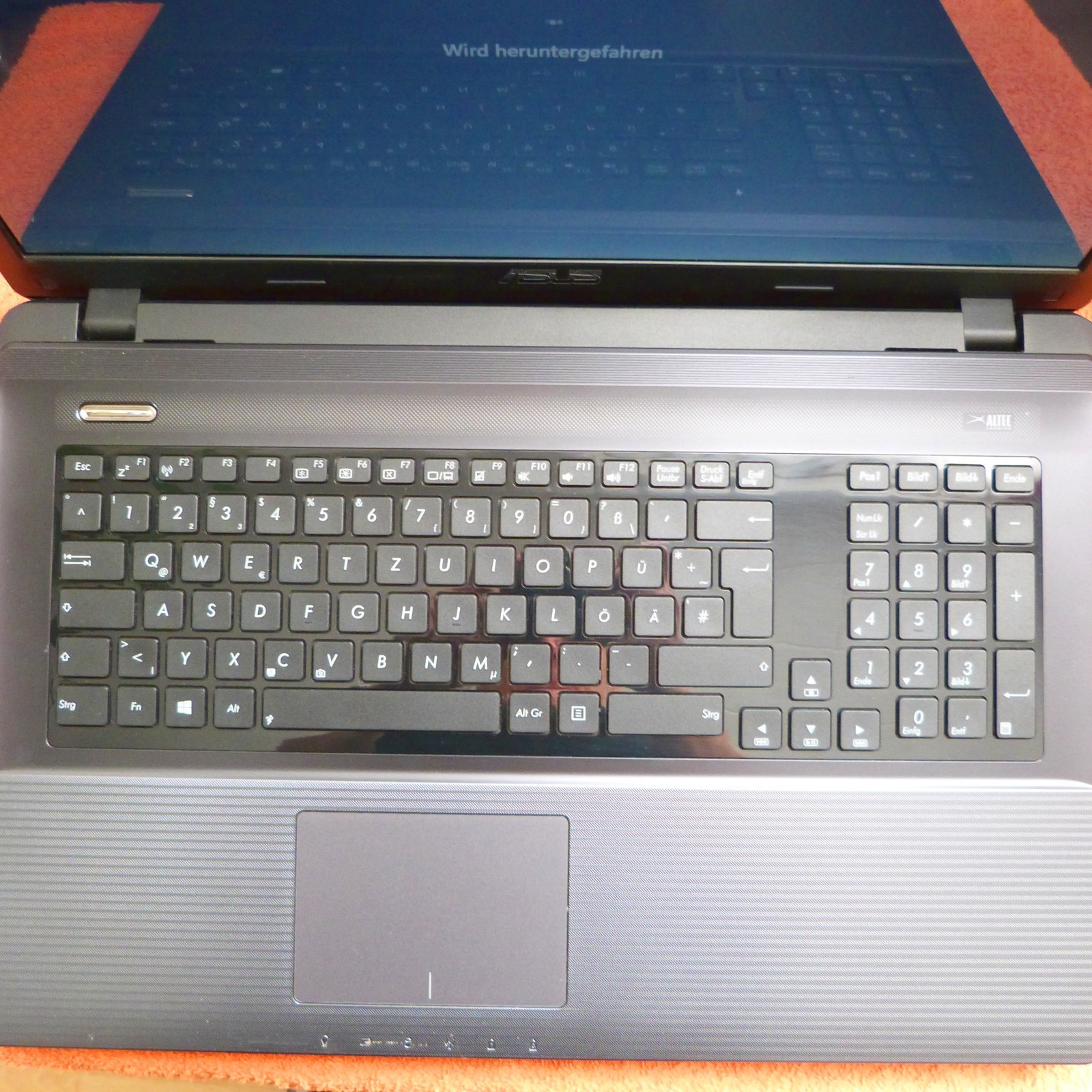 Asus K95 18 inch cinema monster FULLHD l 2TB SSD HDD Windows 11 l 16GB RAM…