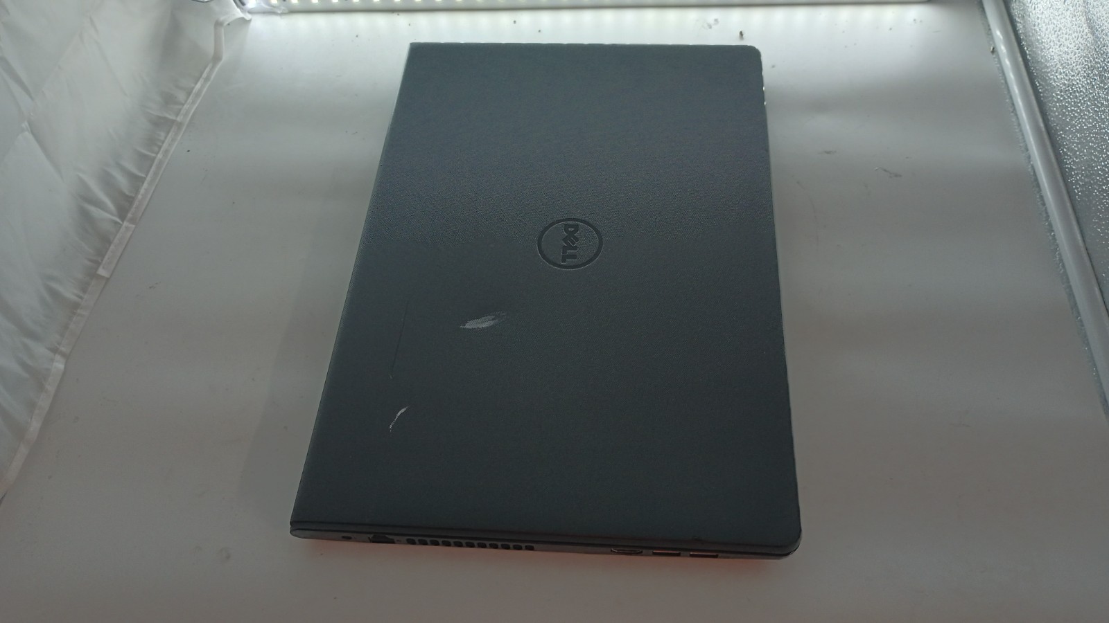 11056 inspiron3565 w/charger.A6-9200 Radeon R4.8GB.128GB SSD.15.6″.Optical.W11