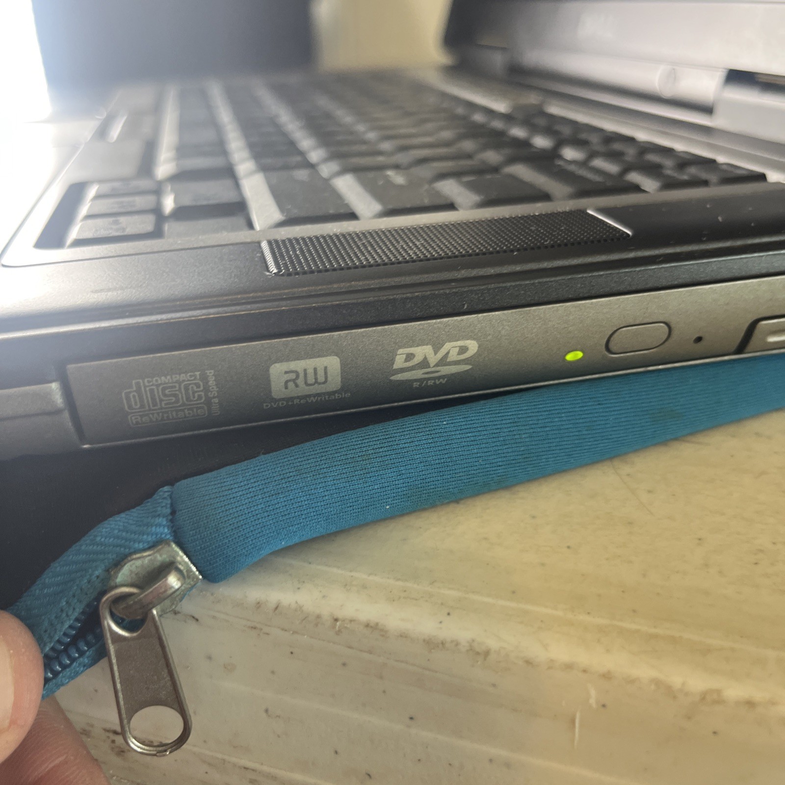 Dell Latitude D820 15.4in. Notebook/Laptop With LTE L16