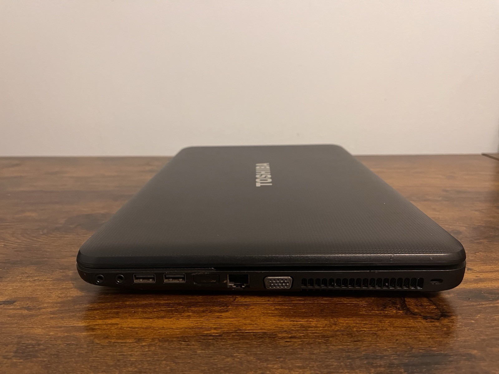 Toshiba Satellite C655D Laptop, Not Tested, Selling For Parts Or Scrap