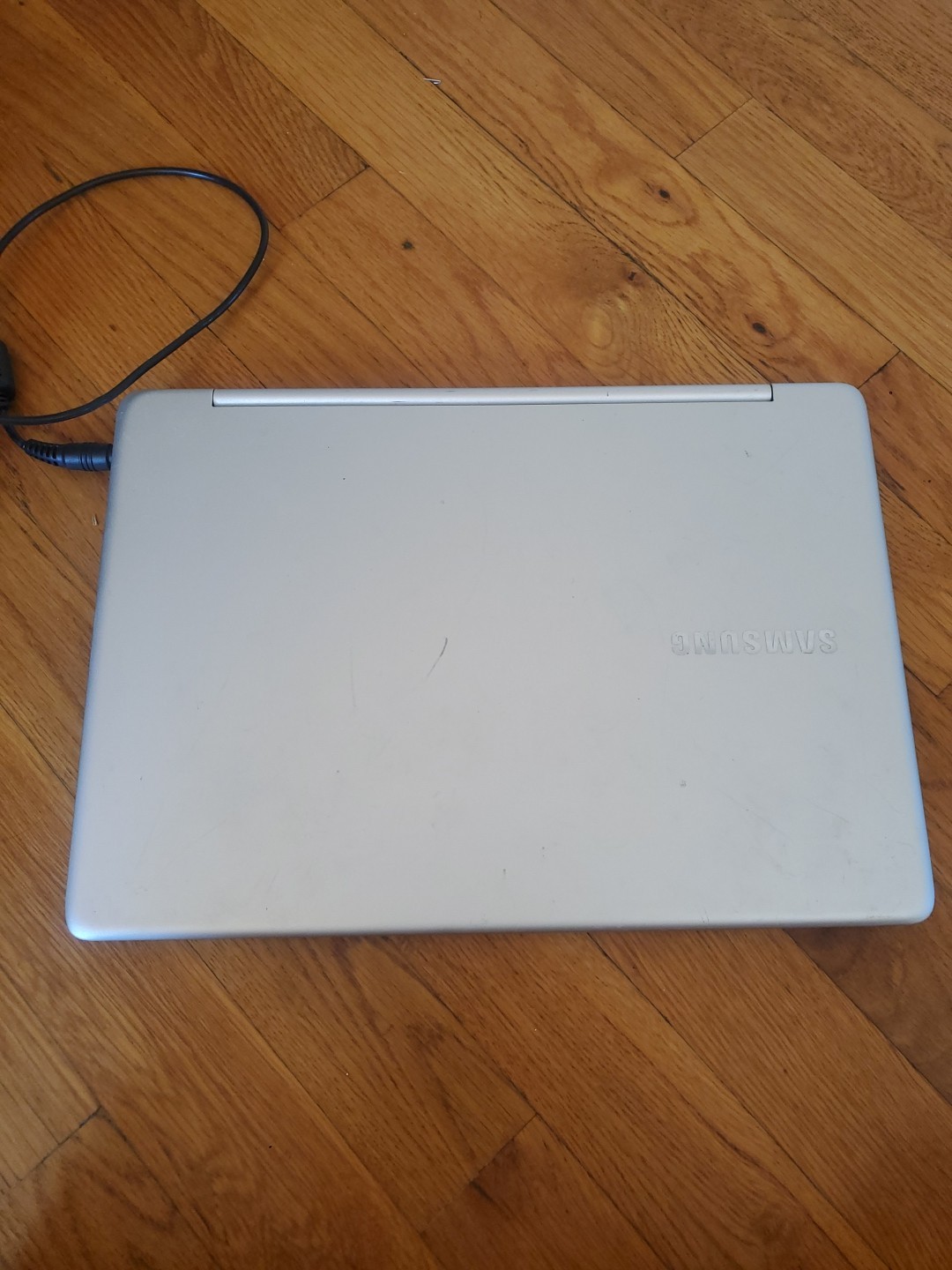 Samsung Notebook 7 Spin 13.3″ Touch Laptop (Intel i5 12 GB RAM) NP740U3M