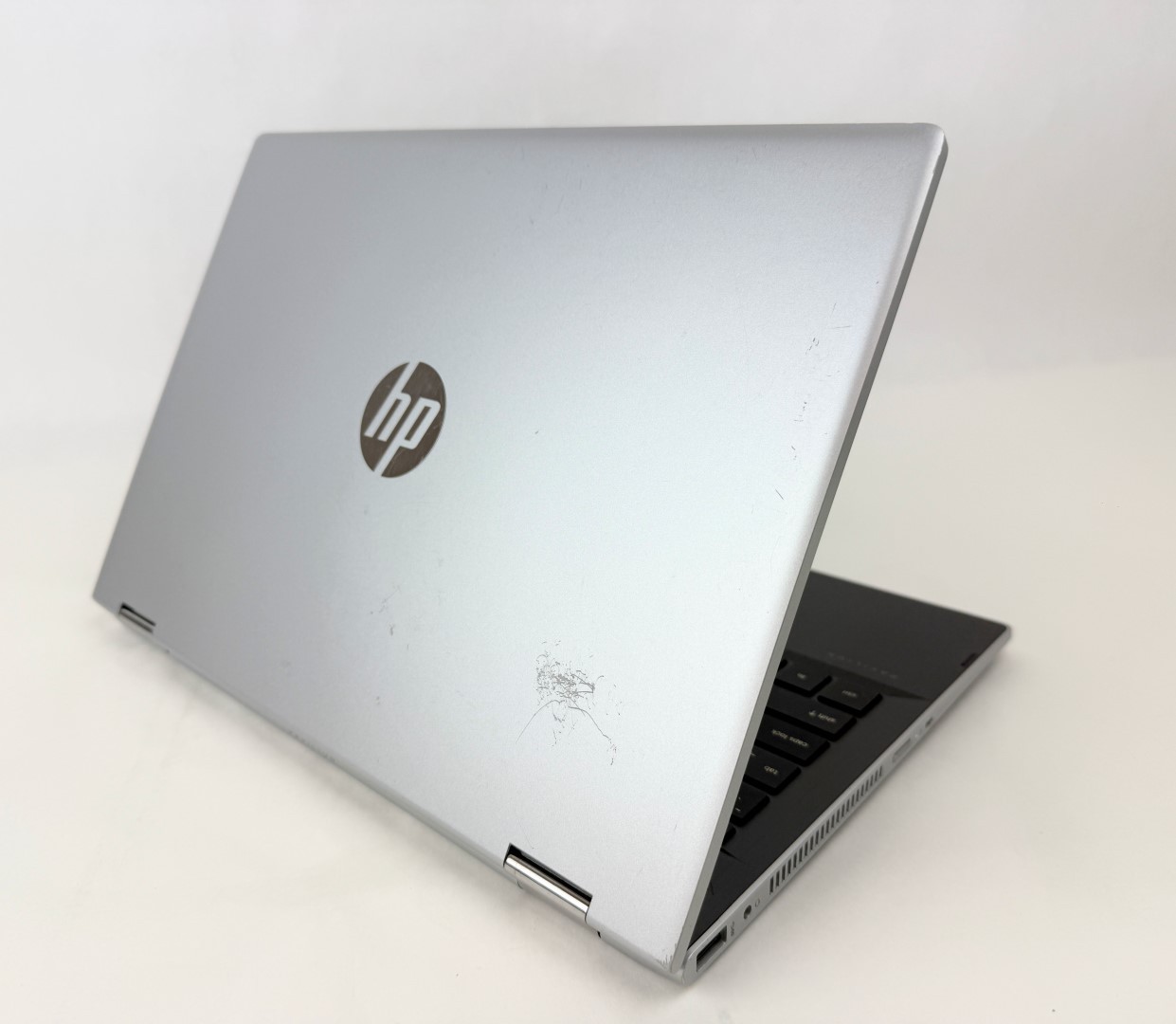 HP Pavilion x360 14m-cd0001dx 14″ HD Touch i3-8130U 8GB 512GB SSD W11H