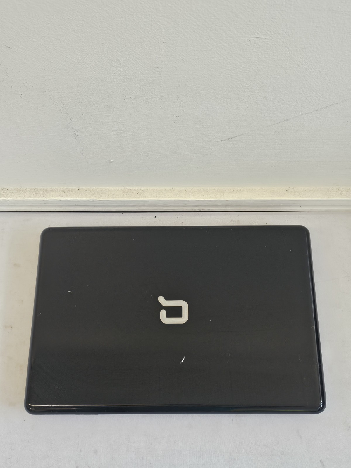 Compaq Presario CQ60 Laptop – Intel Celeron 900 – 3GB RAM – NO BATT – Read Desc