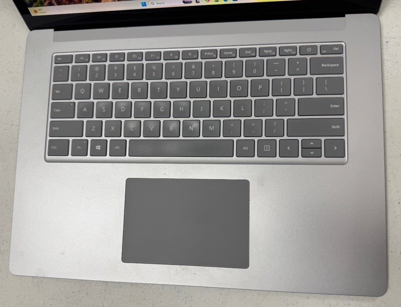 Microsoft Surface Book 4 1950 Core i5 1145 G7 8GB RAM 512GB SSD-Touch- 13.5″
