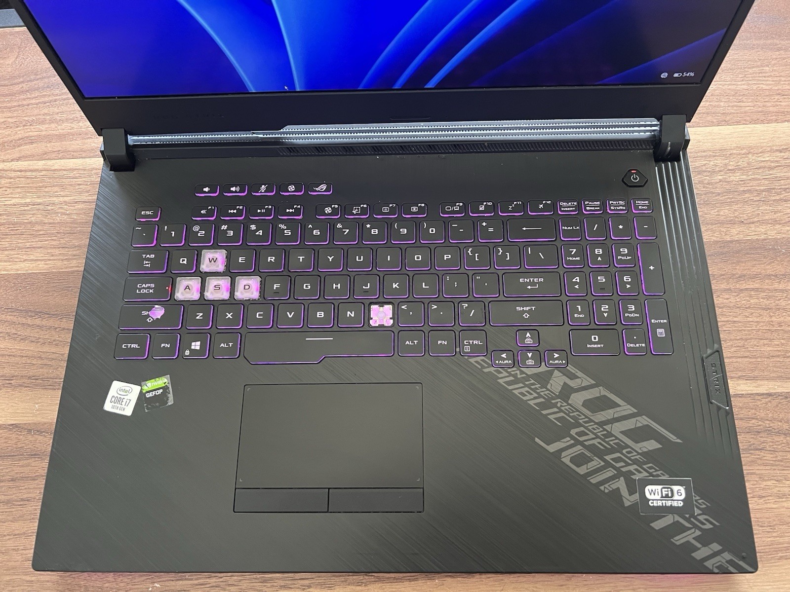 ASUS ROG Strix G712LWS 17″ Laptop i7-10750H 16GB 1.38TB NVIDIA Rtx 2070 Super.
